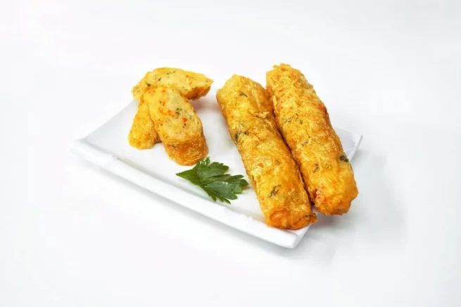 (Premium Selection 精选佳肴)黄金鱼子卷 Golden Fish Roe Roll